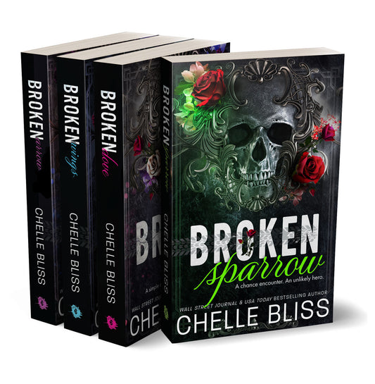 four book paperback bundle skulls 